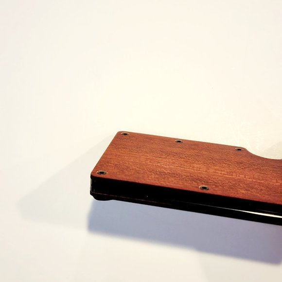 RFID Thin Wallet Credit card / Cash Holder / Color & Finish Variations - Picture 3 of 10